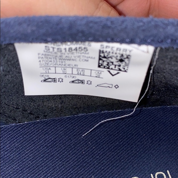 Shoes - Picture 2 of 3